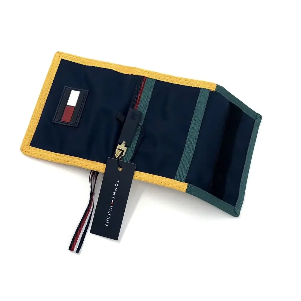 Tommy Hilfiger *** tag